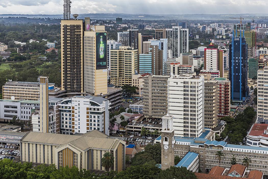 Foto: Bild von Nairobi mit vielen Wolkenkratzern