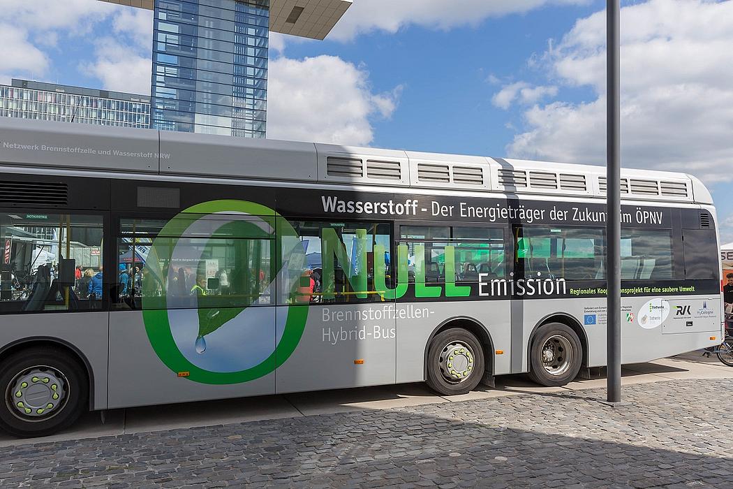 Wasserstoff-Bus im Kölner Stadtverkehr