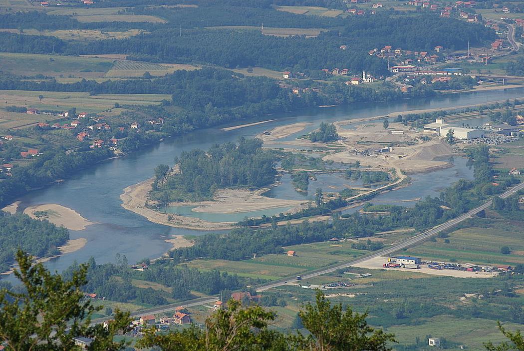 Flussinsel auf der Drina, Loznica, Serbien