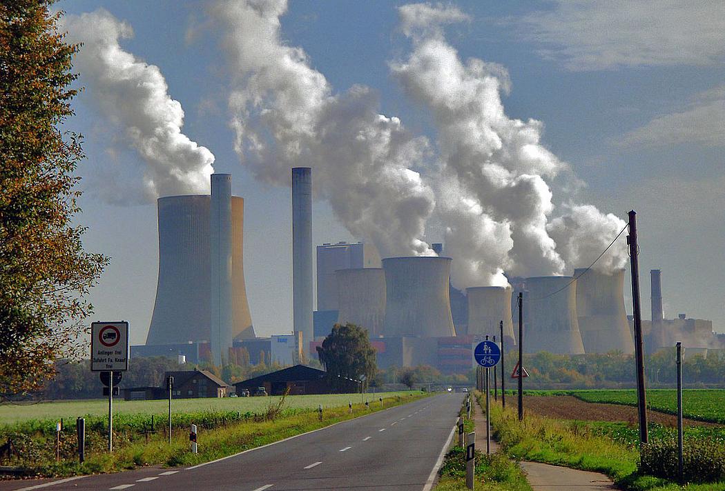 Das RWE-Braunkohlekraftwerk Niederaußem ist eines der schmutzigsten Anlagen Europas.