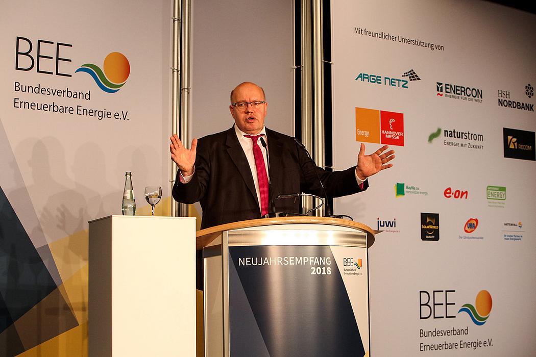 Der designierte Wirtschafts- und Energieminister einer neuen Großen Koalition, Peter Altmaier, auf dem BEE-Neujahrsempfang Ende Februar in Berlin. (Foto: Bundesverband Erneuerbare Energie e.V.)