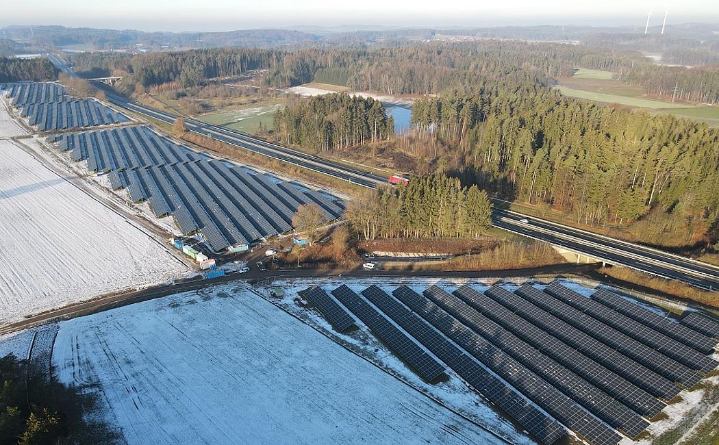 Solarpark von NATURSTROM im fränkischen Stadelhofen
